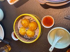 -蝴蝶里·粤菜·点心(滨江龙湖店)