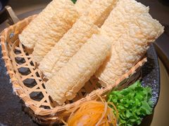 铃铃卷-湊湊火锅·茶憩(杭州湖滨银泰in77店)