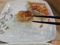 招牌锅贴-哈贵锅贴(复兴南街店)