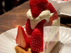 草莓芝士挞-黑草莓(重庆路店)