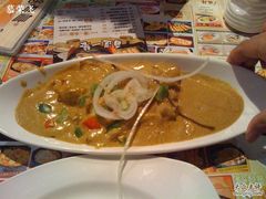 娘惹咖喱牛肉饭-沙嗲王(加拿芬店)