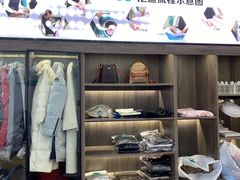 -UCC国际洗衣(七宝宝龙城店)