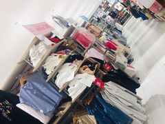 -优衣库(广州天河领展广场店)