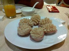 榴莲酥-唐宫海鲜舫