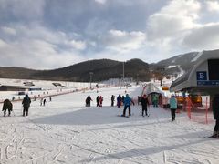 -中旅松花湖滑雪场