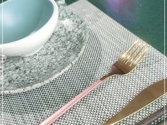 -忘忧草融合私房菜(红鼎国际店)