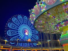 -七彩云南欢乐世界