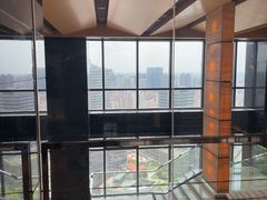 -上海龙之梦万丽酒店