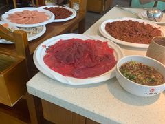 -小牛叔鲜切牛肉·火锅·烤肉自助(公济桥路店)