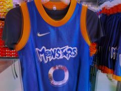 -NIKE上海青浦优选体验店