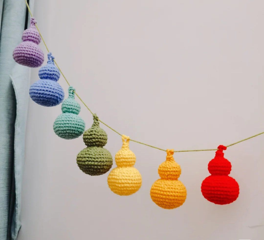 用钩针水灵灵的生出了7个葫芦娃