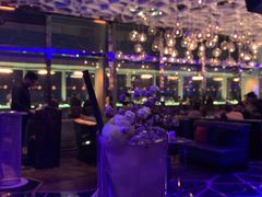 -OZONE 顶楼酒吧(香港丽思卡尔顿酒店)