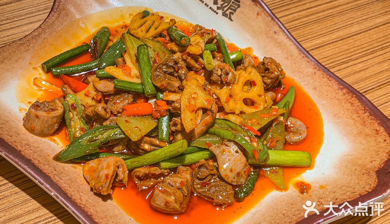 广州新店‼️非遗乐山跷脚牛肉人均50赶紧冲