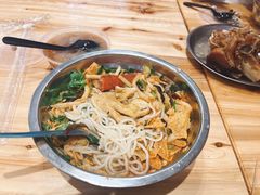 -柳州肥姨妈大骨螺蛳粉(老闵行店)