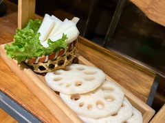 -湊湊火锅·茶憩(颐堤港店)
