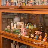江南西地铁A口附近，跟导航找到黄色墙体的蛋糕店