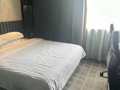 -粤塔X趣影电竞酒店(天河广场车陂地铁站店)