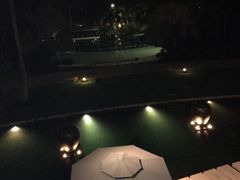 -三亚湾海居铂尔曼度假酒店