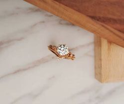 -威德钻石-克拉钻大本营(南京东路店)