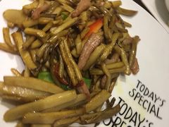 -臻味私厨(国际社区店)