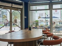 -LAVAZZA拉瓦萨咖啡(中航城君尚购物中心店)