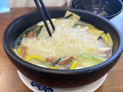 -桥香园云南过桥米线(红龙井店)