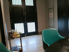 -忆江南·临江鱼馆