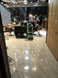 -PE SALON