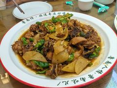 招牌滕州辣子鸡-鲁南仔·滕州炒鸡(经三路店)