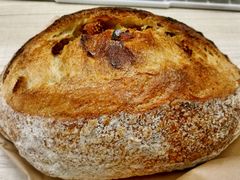 无花果面包-老梦面包 CHEZMOREL(三源里店)