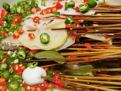 藤椒味钵钵鸡-嘉州叶婆婆钵钵鸡(建设路店)