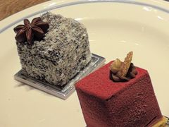 -咖啡苑自助餐厅·中国大饭店