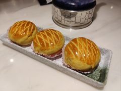 酥皮水牛奶菠萝包-陶陶居酒家(解放北路店)