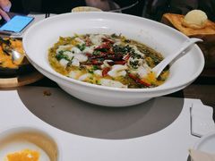 -港丽餐厅(来福士店)