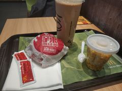 -麦当劳(郑州东高铁站店)