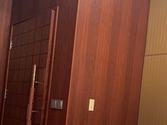 -粤尚腾香居中餐厅(首都机场希尔顿店)