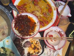 -谭公鱼头·鲜鱼火锅·小龙虾·江湖菜(秀沿路店)