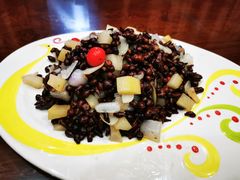 -三江源美食城
