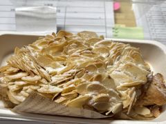 杏仁夹心牛角包-红宝石·鲜奶小方·海派西点房(南丹店)