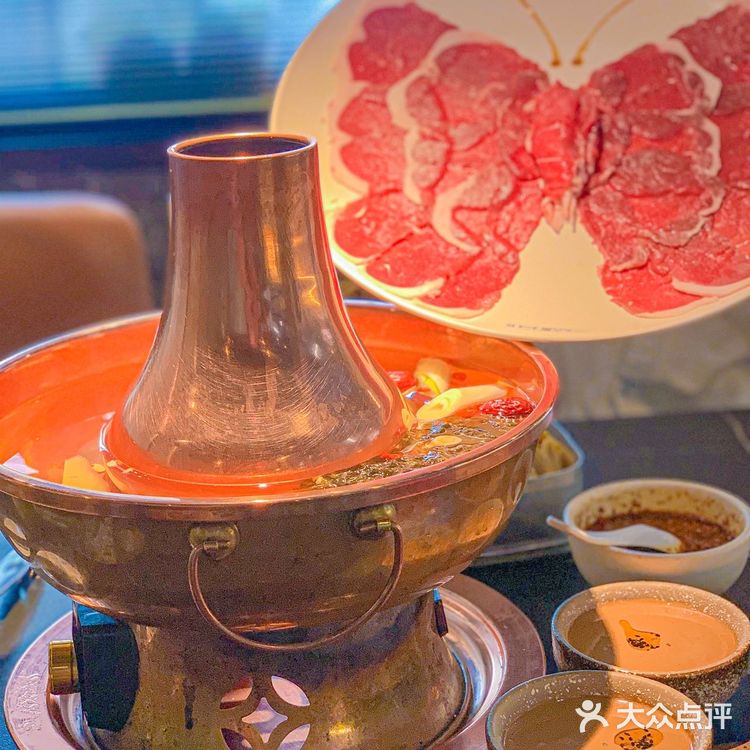 西安正宗铜锅涮肉—手切羊肉你不能错过的美食❗️❗️❗️