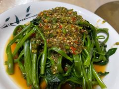 -洪霞餐馆