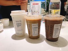 -星巴克臻选(盐城金鹰聚龙湖店)