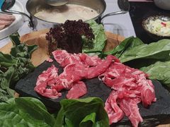 -红鼎豆捞·非遗鲍皇汤火锅(宝丰路店)