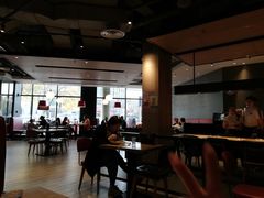 大堂-必胜客(新中纬店)