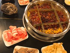 -邓莽子老火锅(中兴路总店)