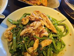 -大头虾越式风味餐厅(光明广场店)