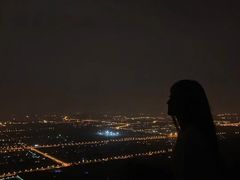-鬼笑石后山停车场