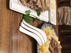 -清真·玛丽亚新疆菜主题餐厅(浙江中路店)