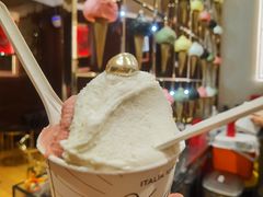 -VENCHI 闻绮(上海佛罗伦萨小镇店)