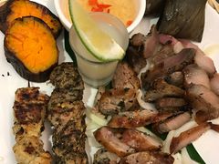 -原住民美食石板烤肉山猪肉